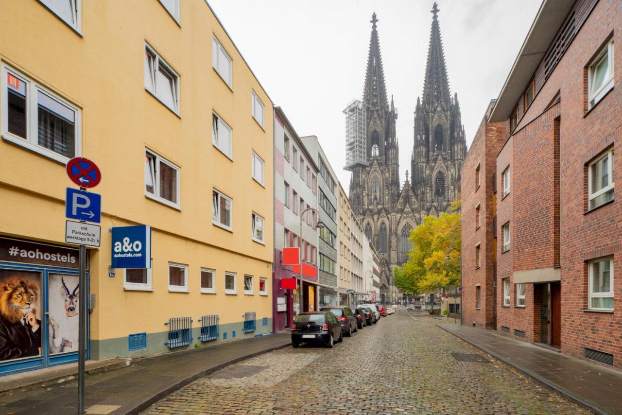 Отель A&O Koeln Dom Экстерьер фото